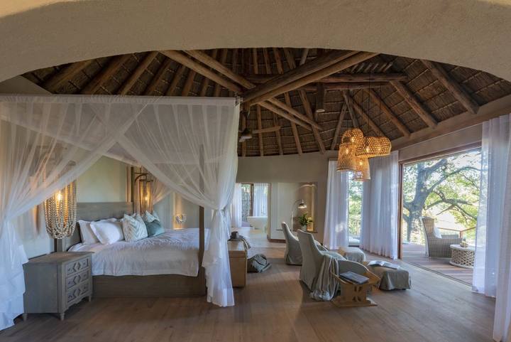 River suite, Dulini