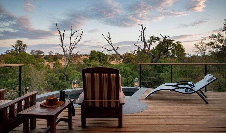 Safari suite deck, Idube Game Reserve