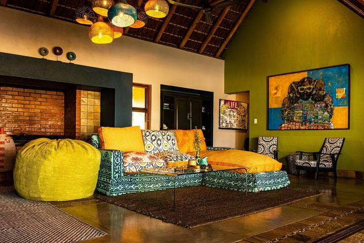 Main lounge, Jaci's Sabi House