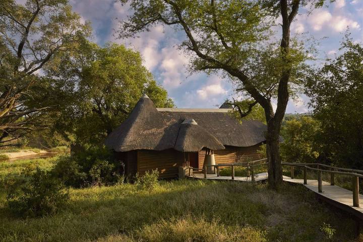 Suite exterior, Lion Sands Narina Lodge