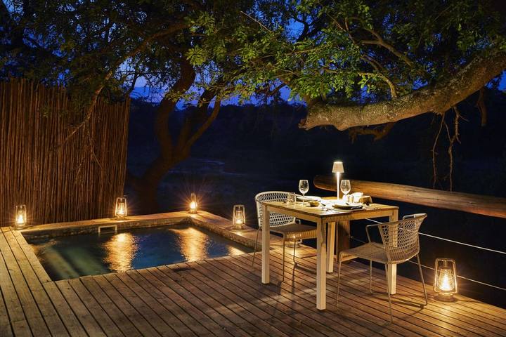 Suite deck at night, Lion Sands Tinga Lodge