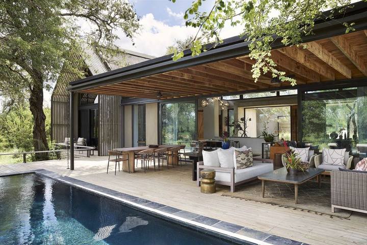 Fish Eagle pool, Lion Sands