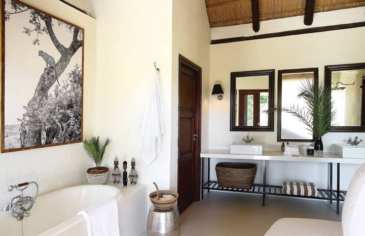 Tree Camp bathroom, Londolozi