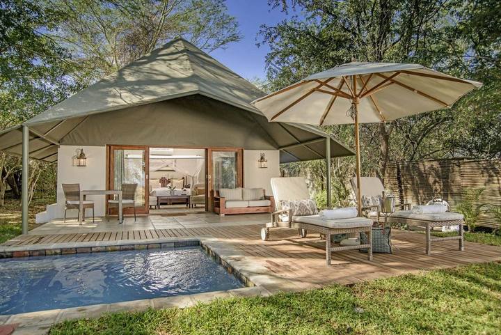 Luxury suite pool, Savanna Private Game Reserve