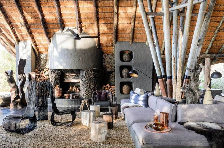 Boulders Lodge lounge, Singita Sabi Sand