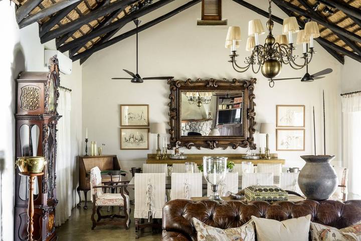Castleton dining, Singita Sabi Sand