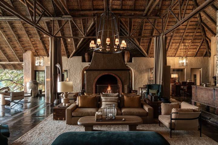 Ebony Lodge lounge, Singita Sabi Sand